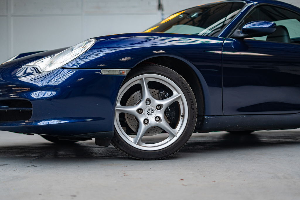 Porsche 996 Carrera