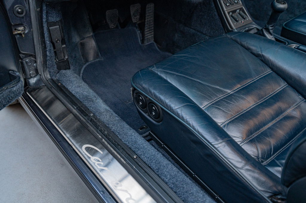 Porsche 964 Carrera 4