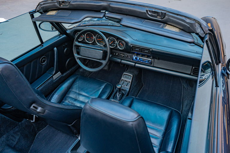 Porsche 964 Carrera 4