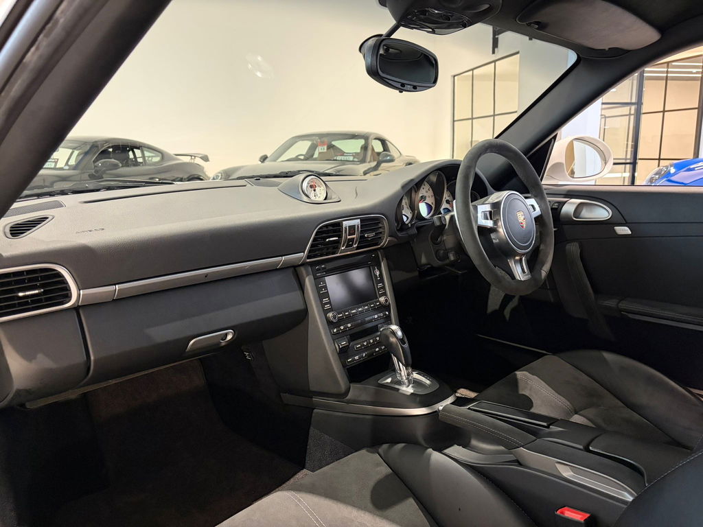 Porsche 997.2 Carrera 4 GTS