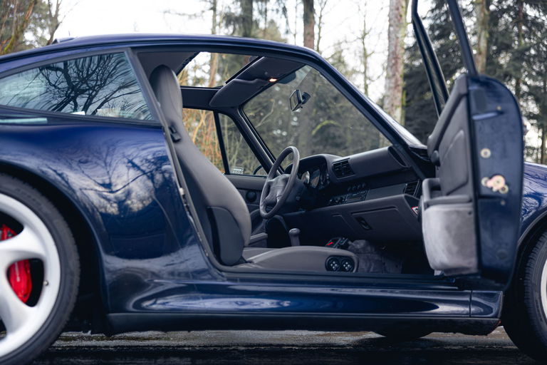 Porsche 993 Carrera 4S