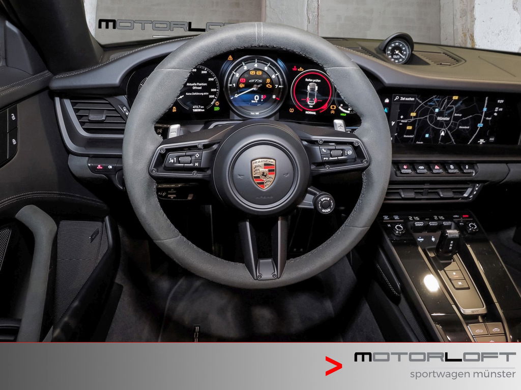 Porsche 992 Carrera GTS