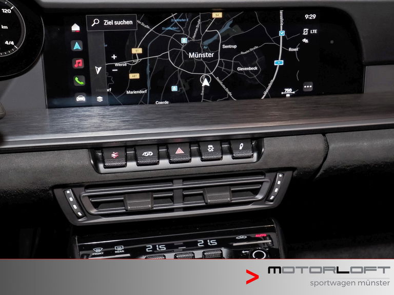 Porsche 992 Carrera GTS