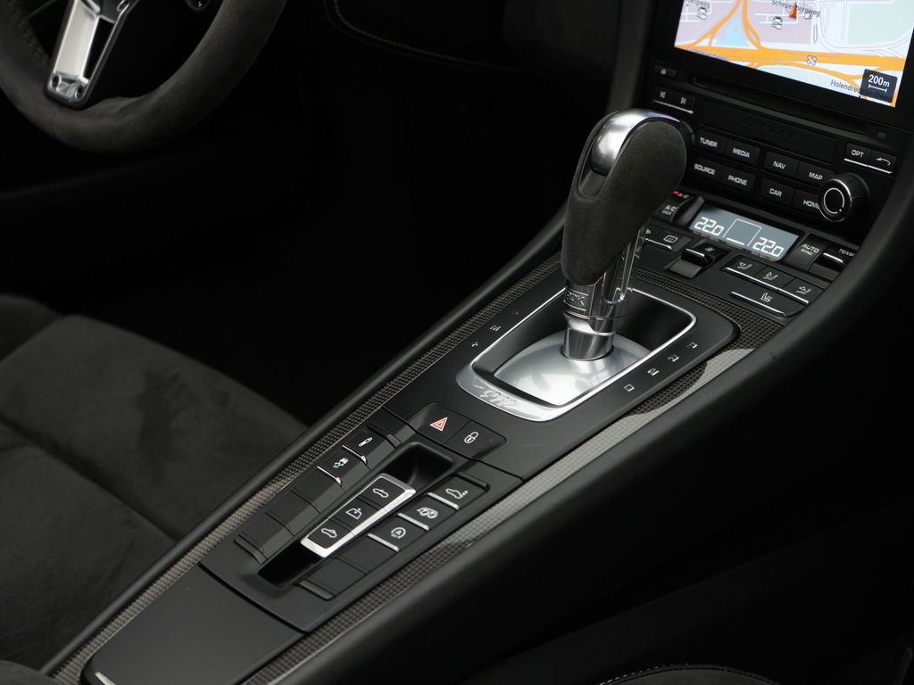 Porsche 991.2 Carrera GTS