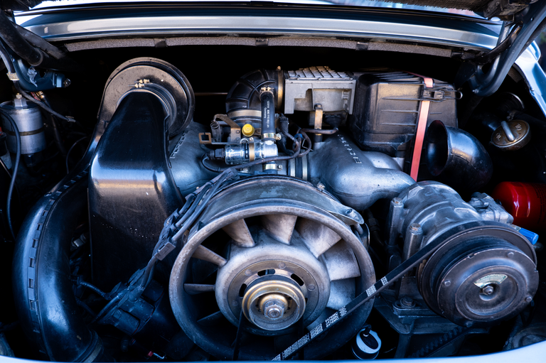 Porsche 911 Carrera 3.2