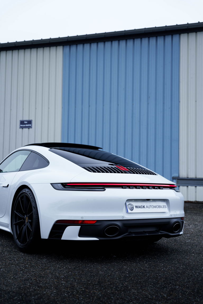 Porsche 992 Carrera 4S