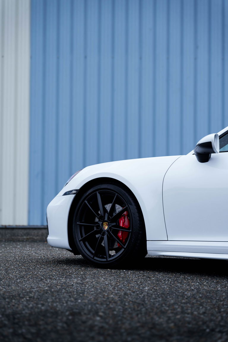 Porsche 992 Carrera 4S