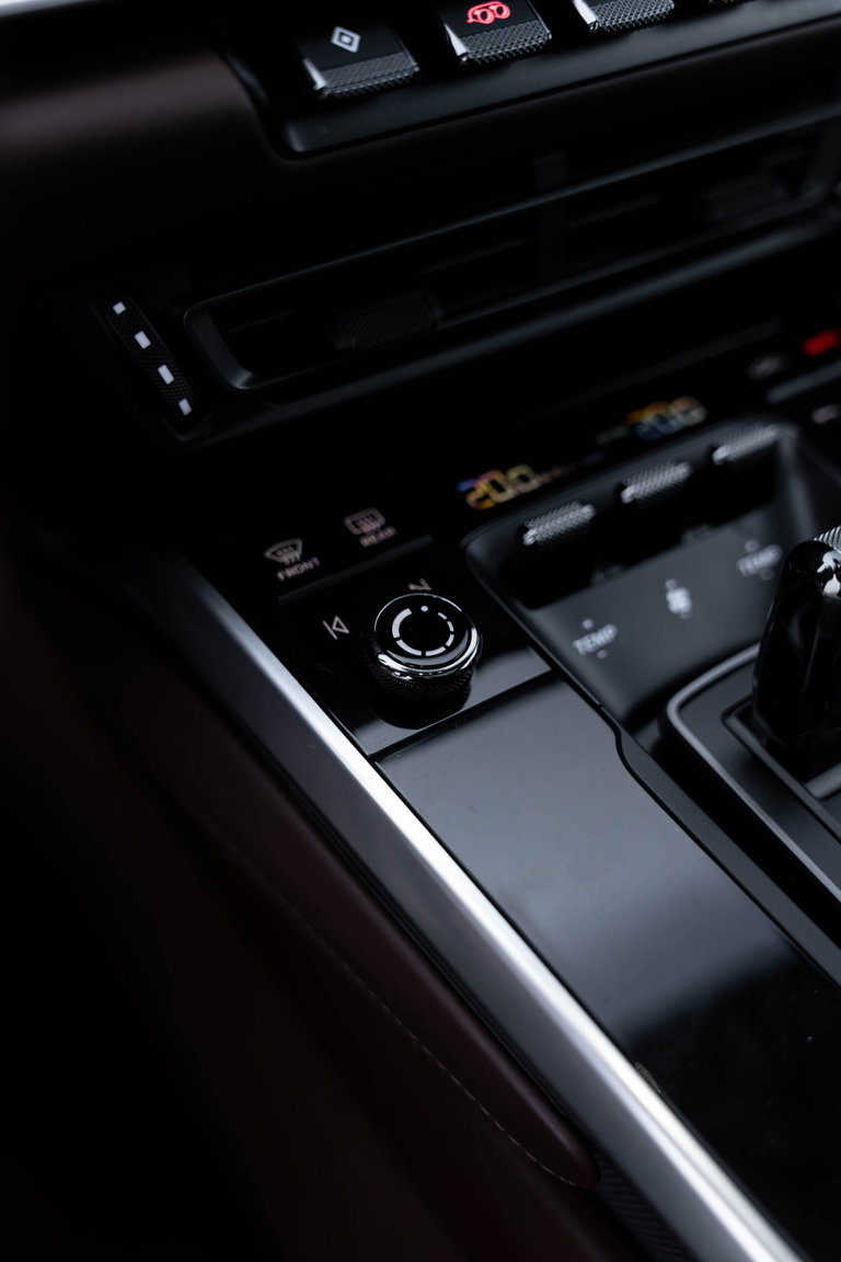 Porsche 992 Carrera 4S