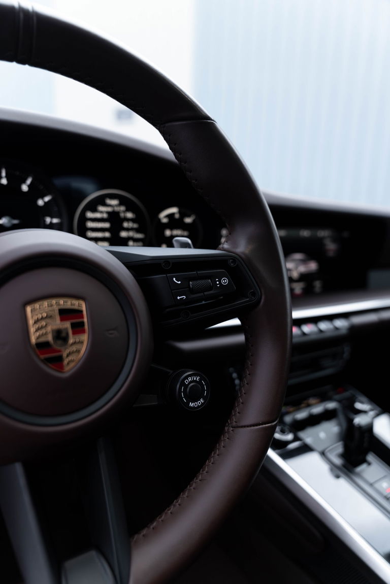 Porsche 992 Carrera 4S