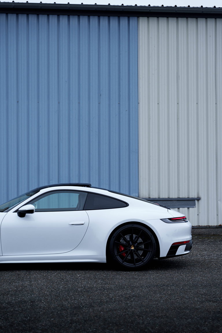 Porsche 992 Carrera 4S