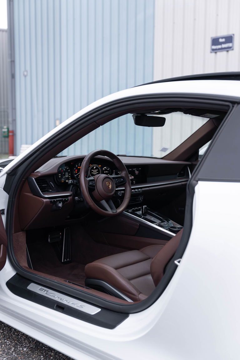 Porsche 992 Carrera 4S