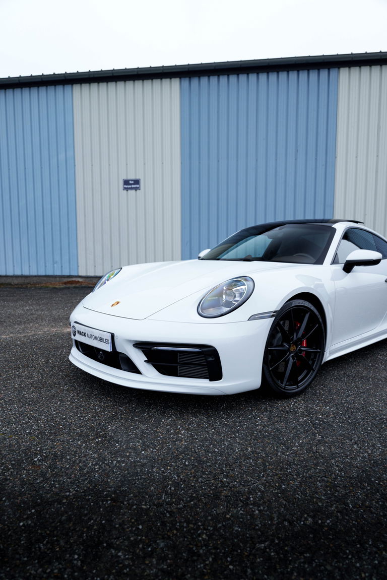 Porsche 992 Carrera 4S
