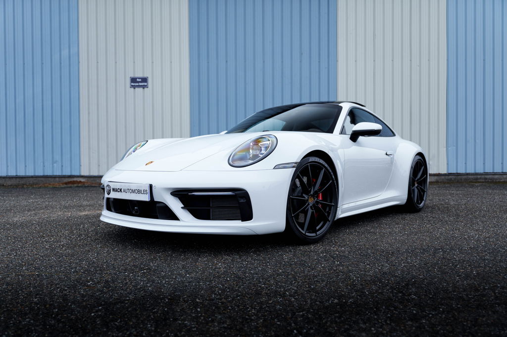Porsche 992 Carrera 4S