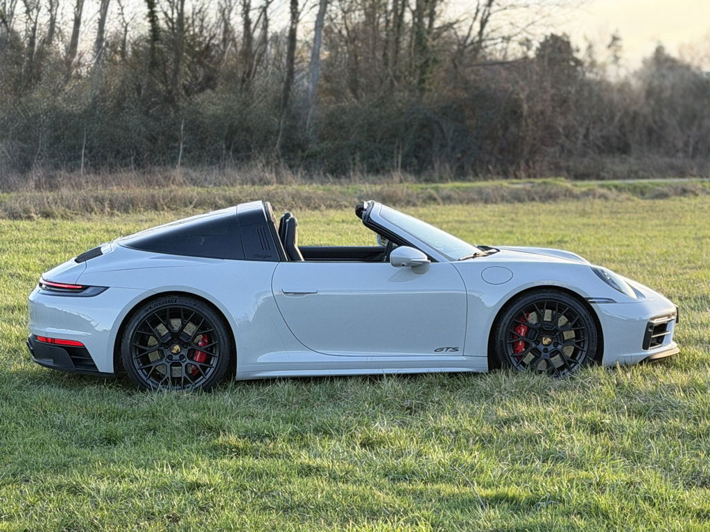 Porsche 992 Targa 4 GTS