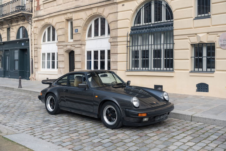 Porsche 911 Carrera 3.2