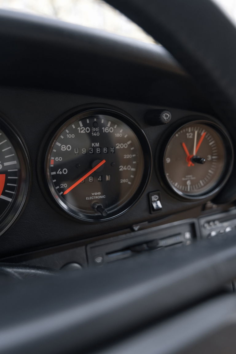 Porsche 911 Carrera 3.2