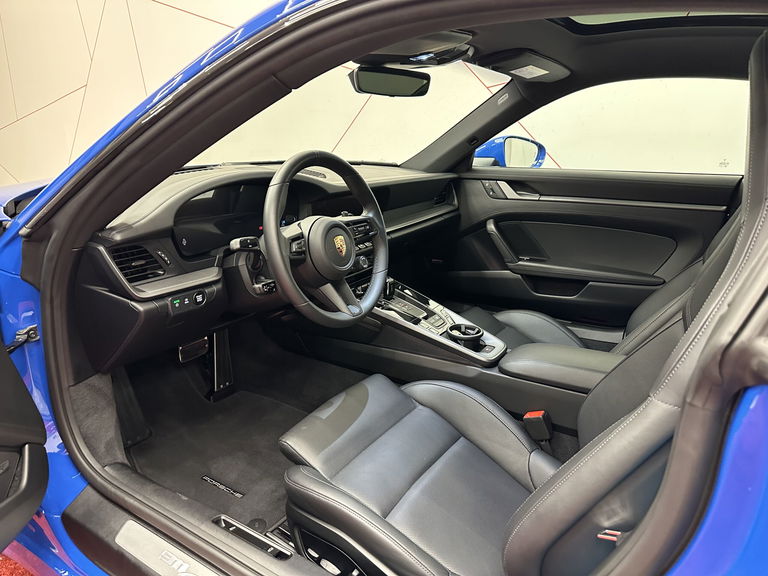 Porsche 992.2 Carrera