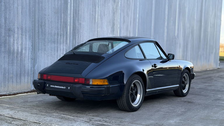 Porsche 911 Carrera 3.2
