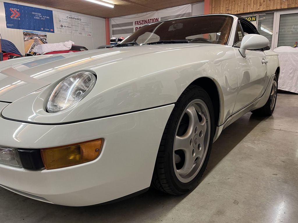 Porsche 968