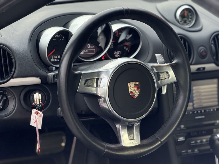 Porsche 987 Cayman R