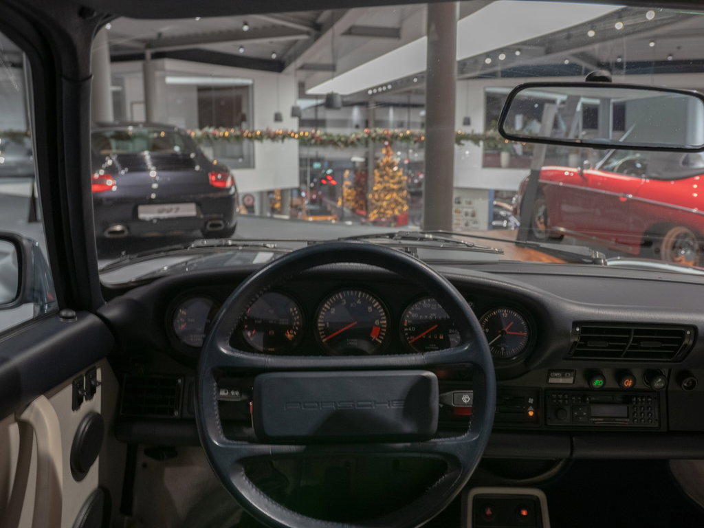Porsche 911 Carrera 3.2