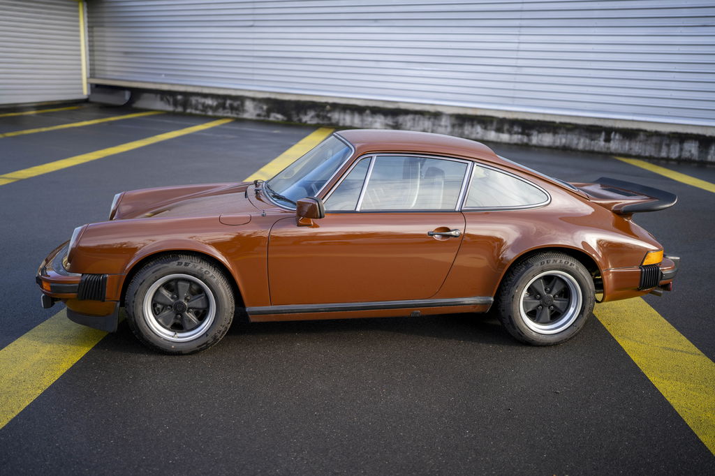 Porsche 911 Carrera 3.0