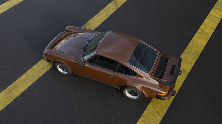 Porsche 911 Carrera 3.0