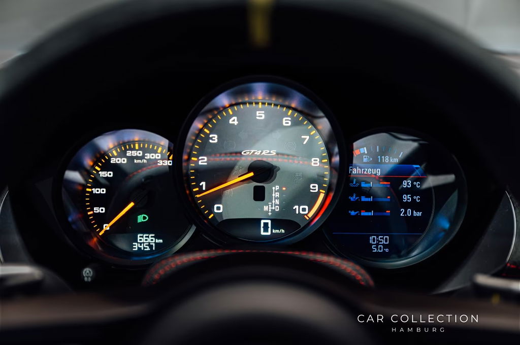 Porsche 718 Cayman GT4 RS