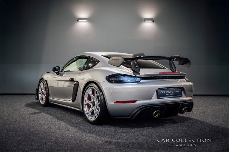 Porsche 718 Cayman GT4 RS