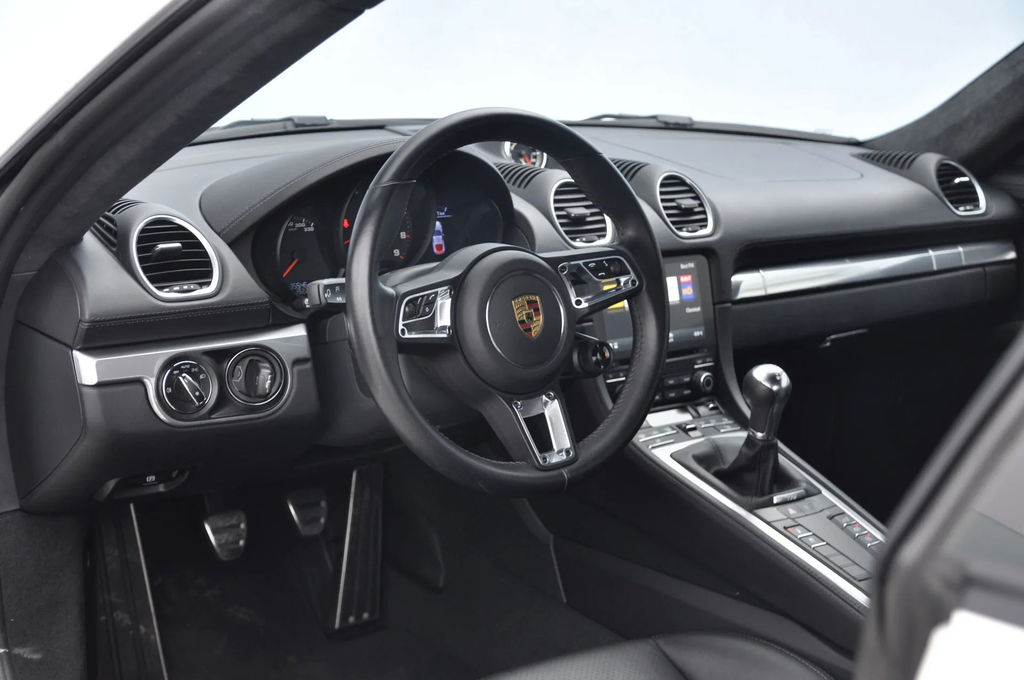 Porsche 718 Cayman GTS 4.0