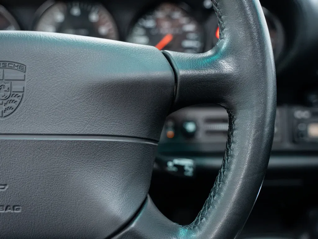 Porsche 993 Carrera 4S