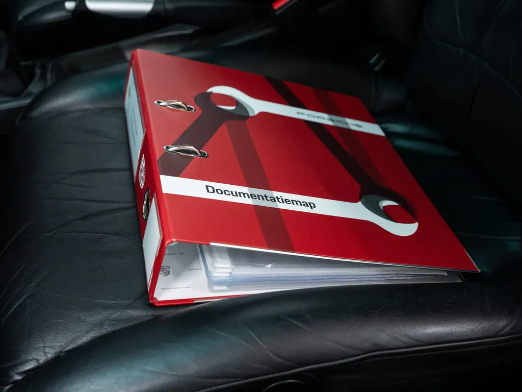 Porsche 993 Carrera 4S