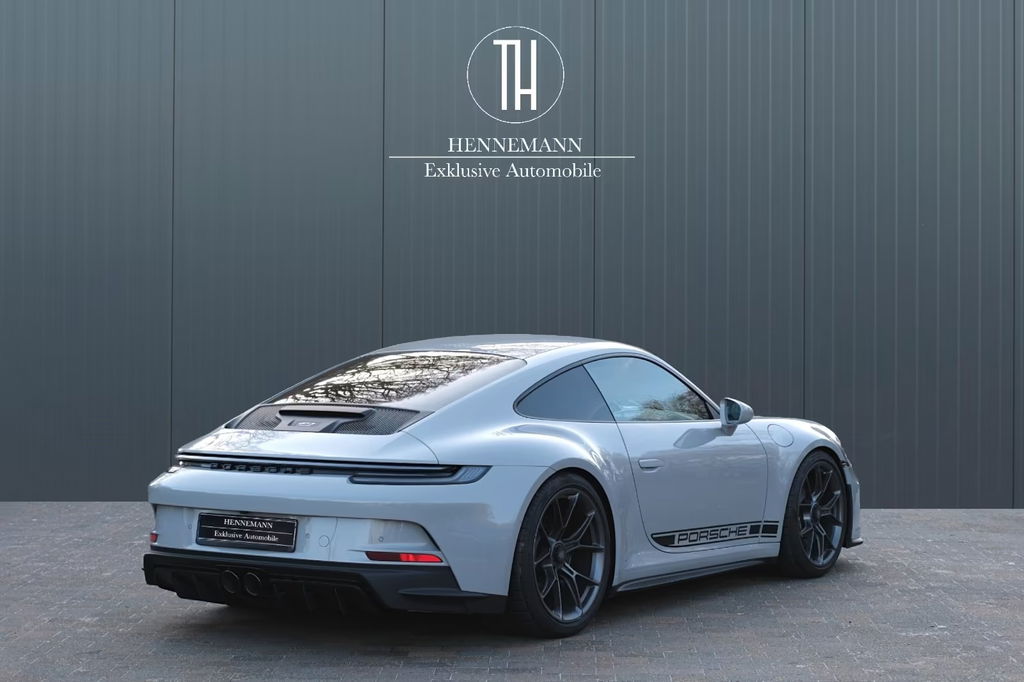 Porsche 992 GT3 Touring