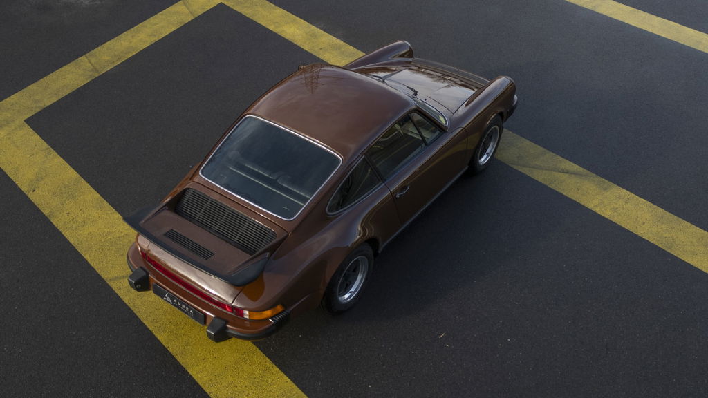 Porsche 911 Carrera 3.0