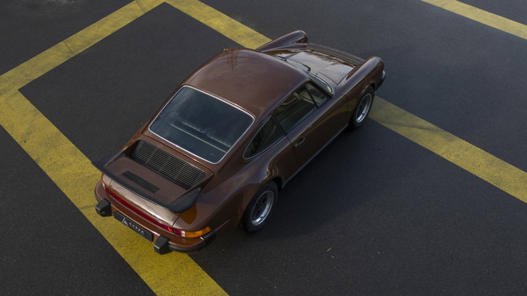 Porsche 911 Carrera 3.0