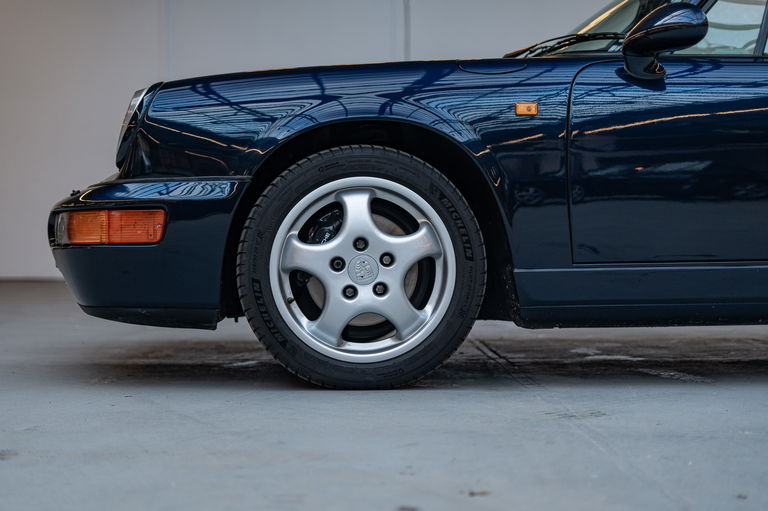 Porsche 964 Carrera 2