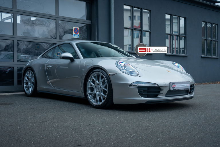 Porsche 991 Carrera 4