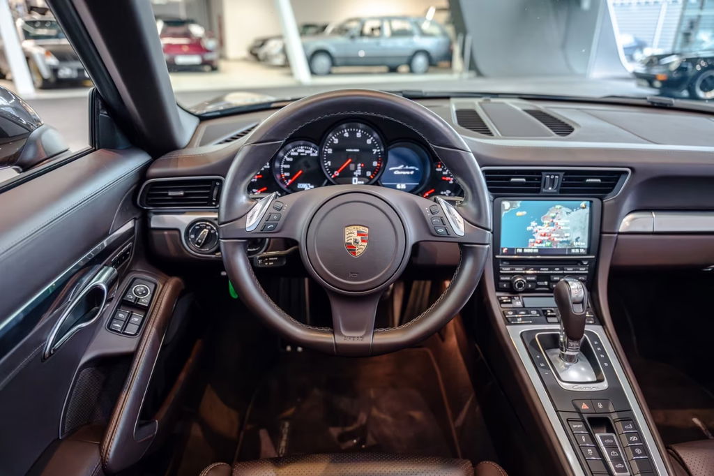 Porsche 991 Carrera 4
