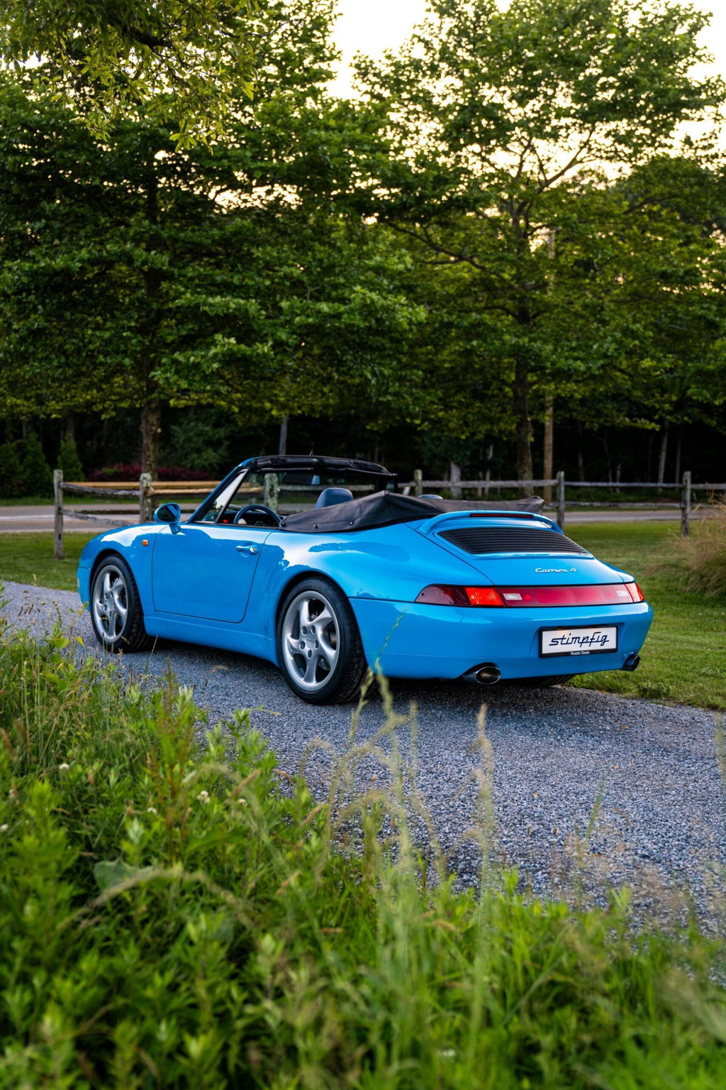 Porsche 993 Carrera 4