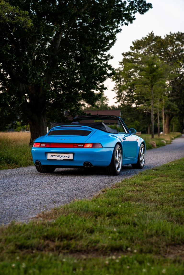 Porsche 993 Carrera 4