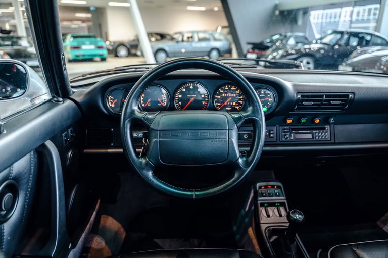 Porsche 964 Carrera 4
