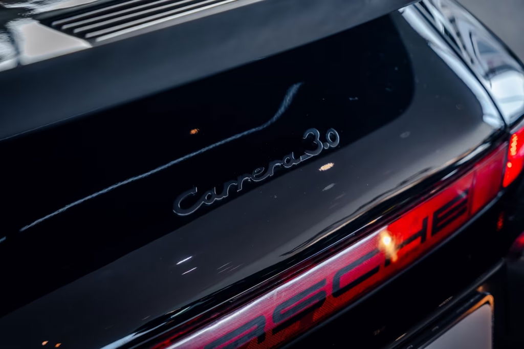 Porsche 911 Carrera 3.0