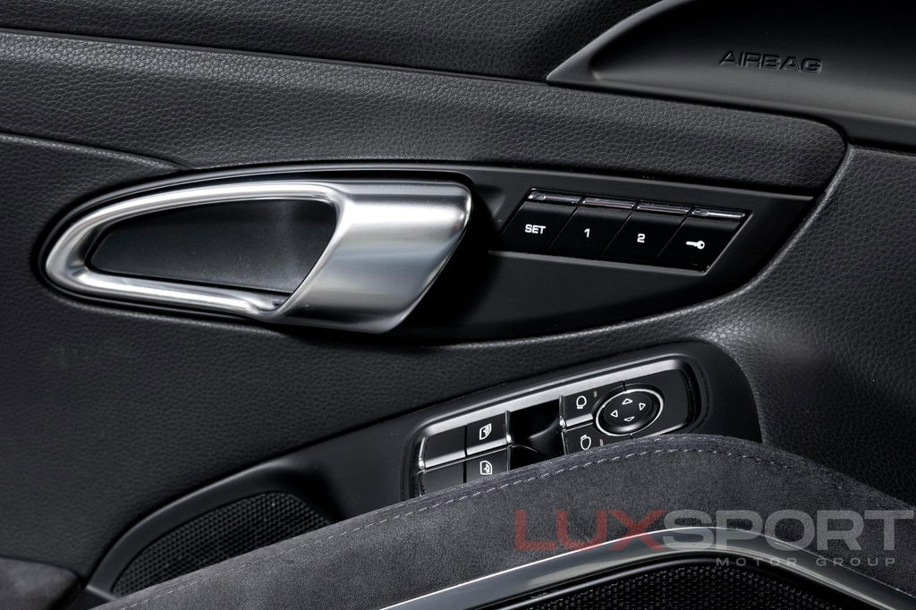 Porsche 981 Boxster GTS