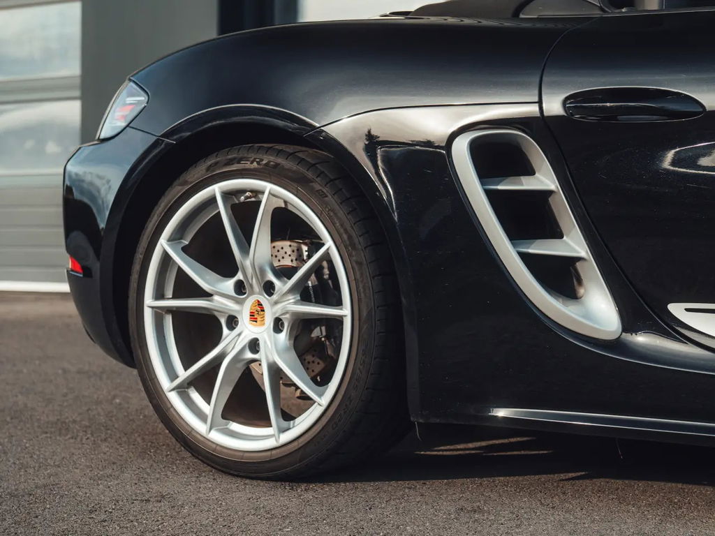 Porsche 718 Boxster