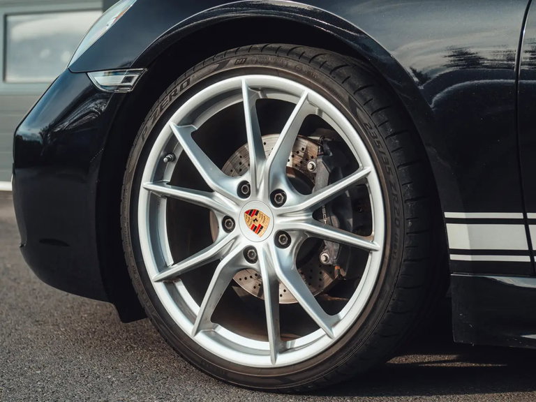 Porsche 718 Boxster