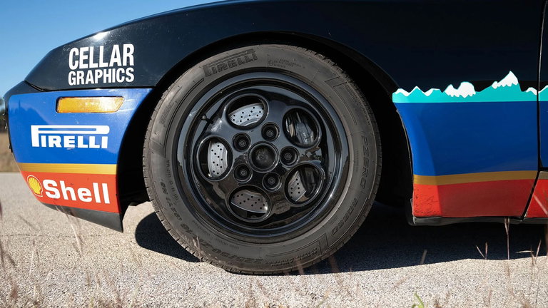 Porsche 944 Turbo Cup