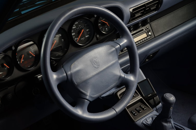 Porsche 993 Carrera 4