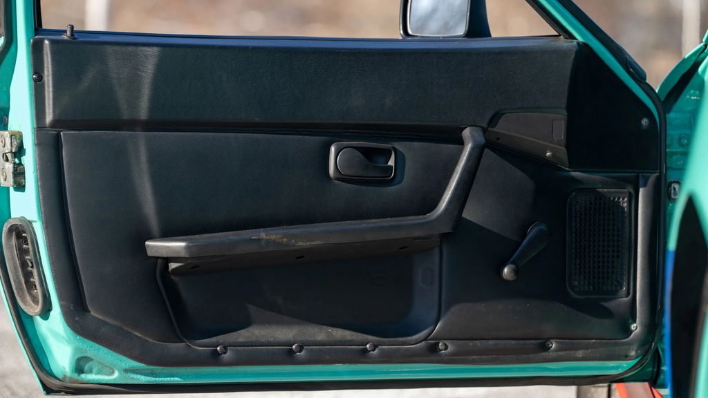 Porsche 944 Turbo Cup