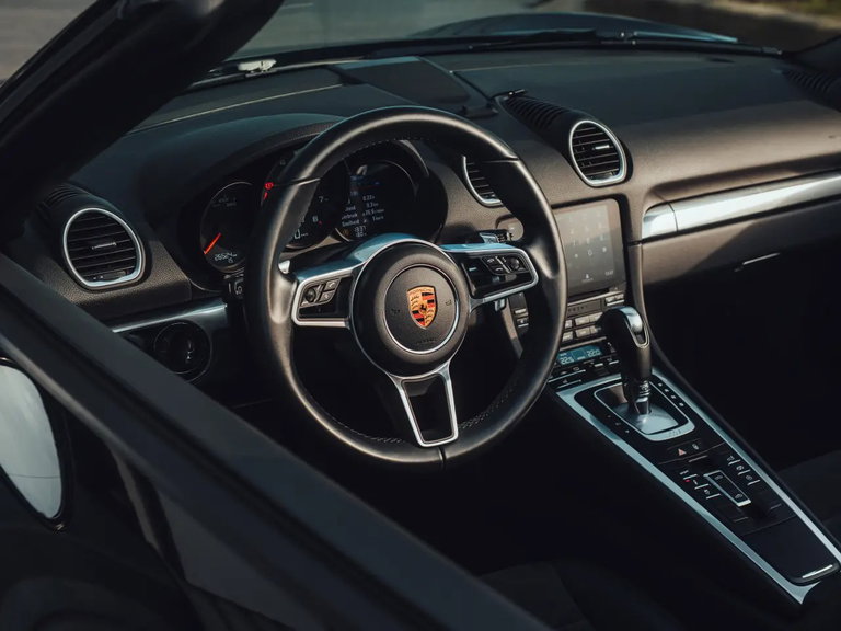 Porsche 718 Boxster