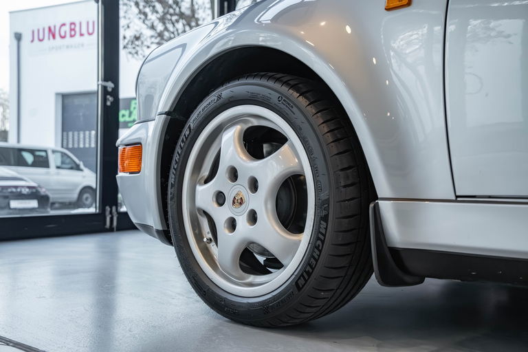 Porsche 964 Jubiläumsmodell „30 Jahre 911“